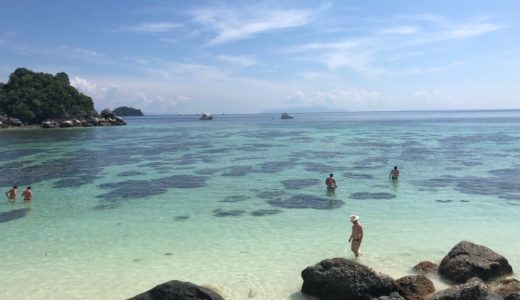 東南アジアのモルディブ と言われるタイの秘境「リペ島」のおススメスポットと行き方を徹底解説